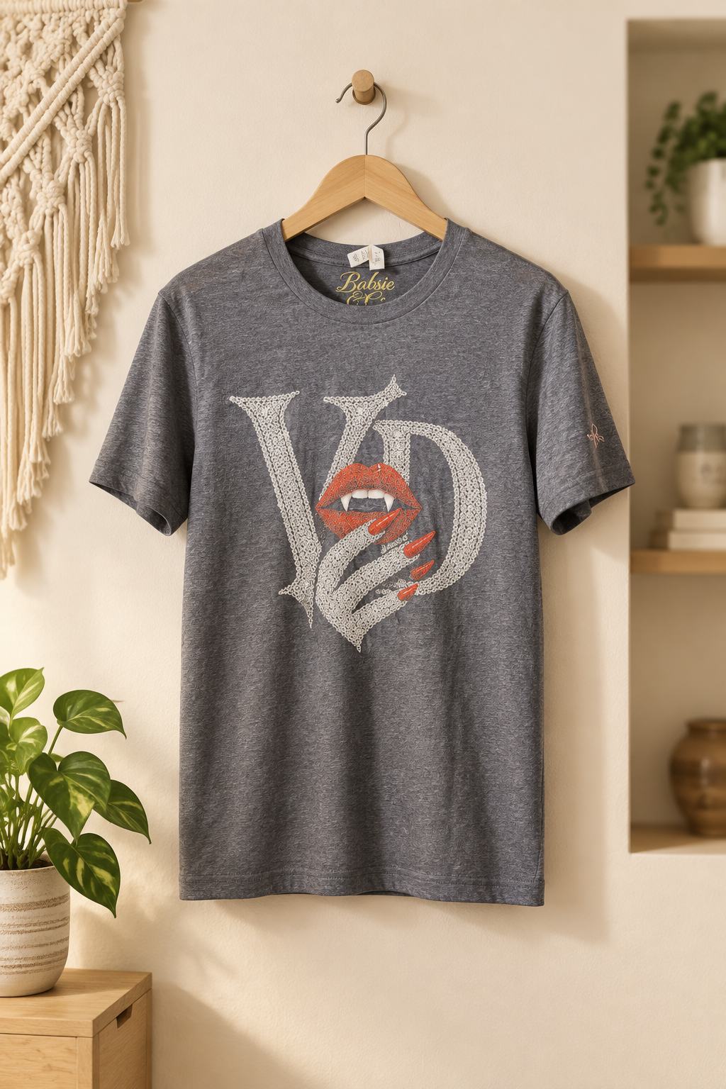Women’s Vampire Diva Halloween Tee